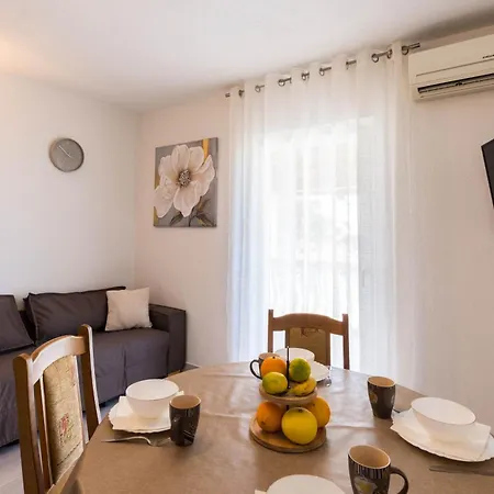 Apartament My Dalmatia - Dada 2 Biograd Na Moru