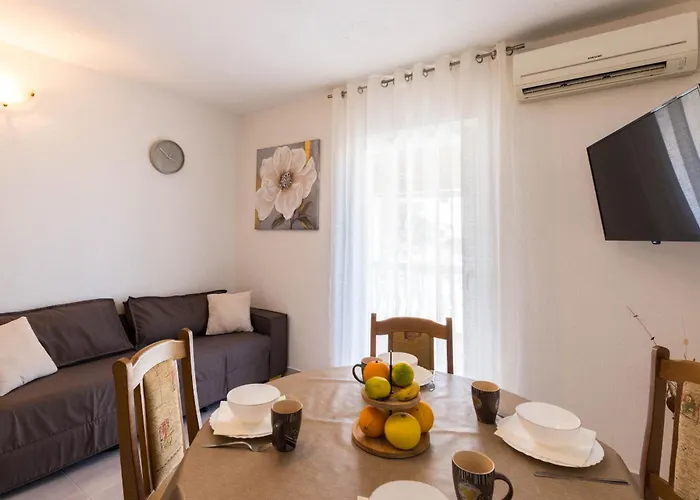 Apartman My Dalmatia - Dada 2 Biograd Na Moru